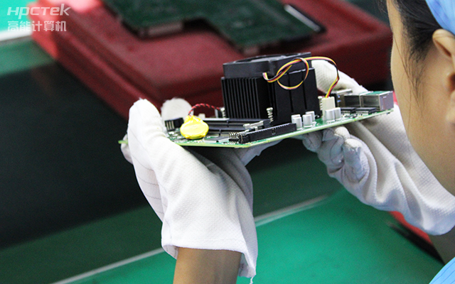 D3000M飞腾主板——强劲芯、多功能接口(图1)