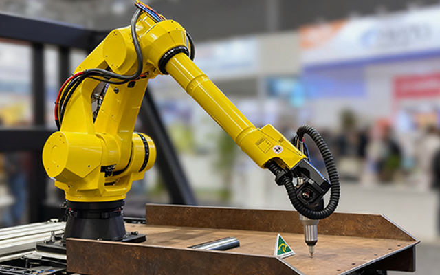 D2000飞腾瘦客户机，为工业发展提供便捷、高效的核心硬件